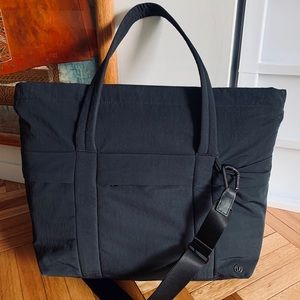 Lululemon On My Level 30L Duffle (Large)
